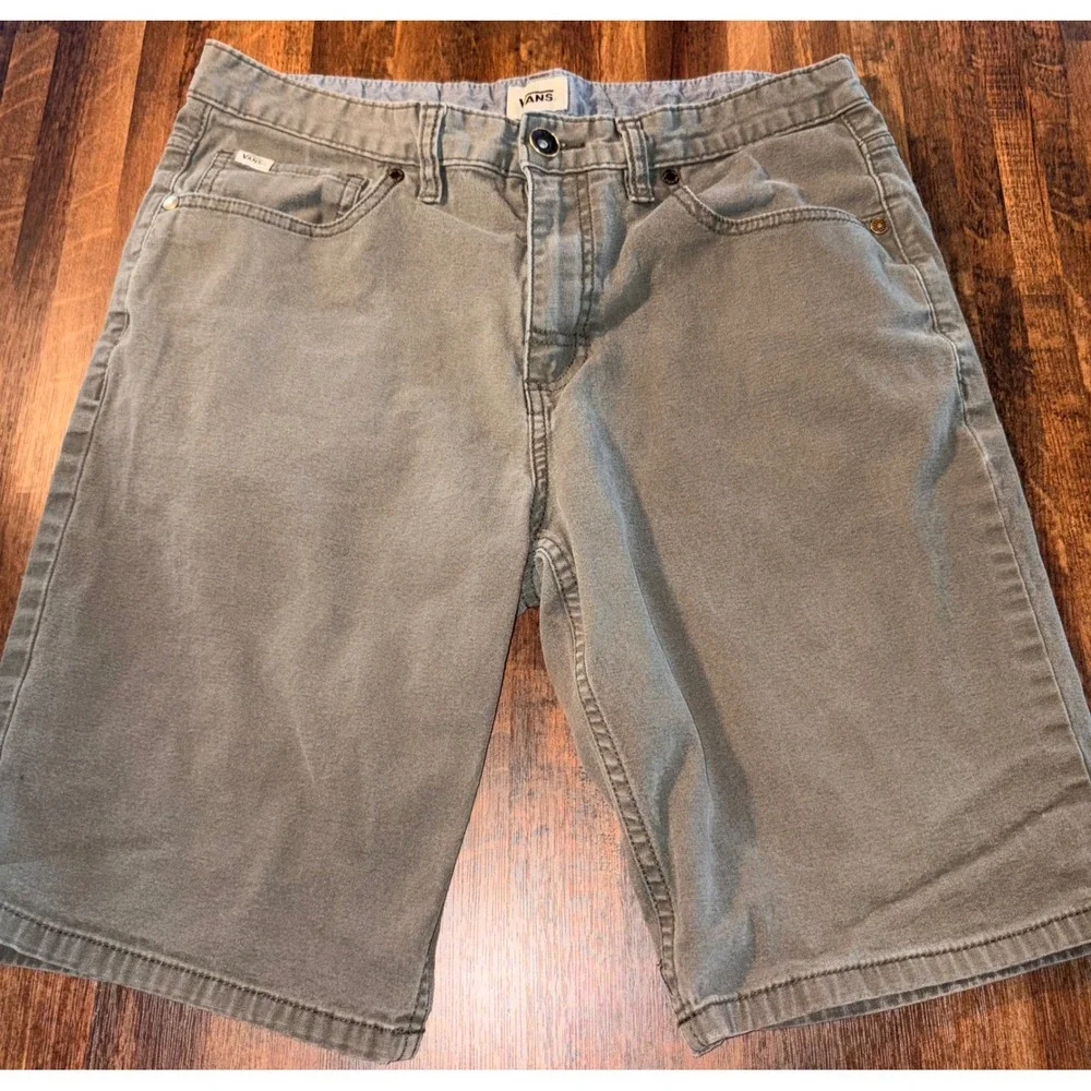 Vans Off The Wall Mens Skate Shorts Olive Green Canvas Size 32 VN0A7S2WSQ8